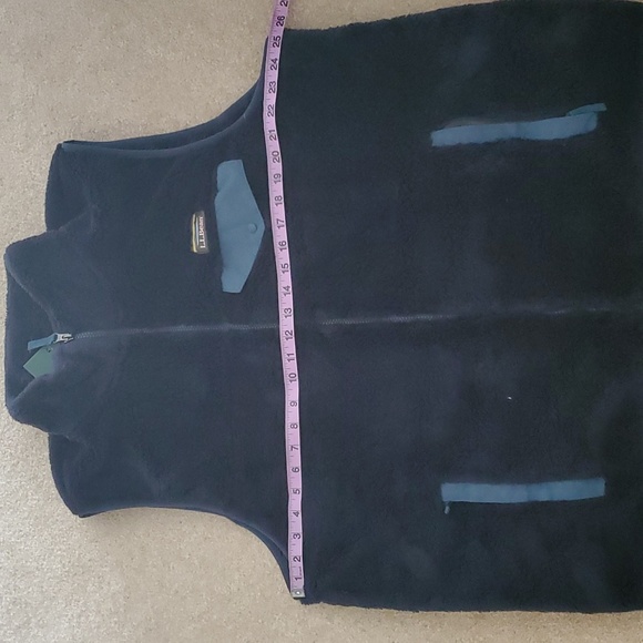 LL Bean Hi Pile Fleece Vest - Discontinued - Picture 5 of 5